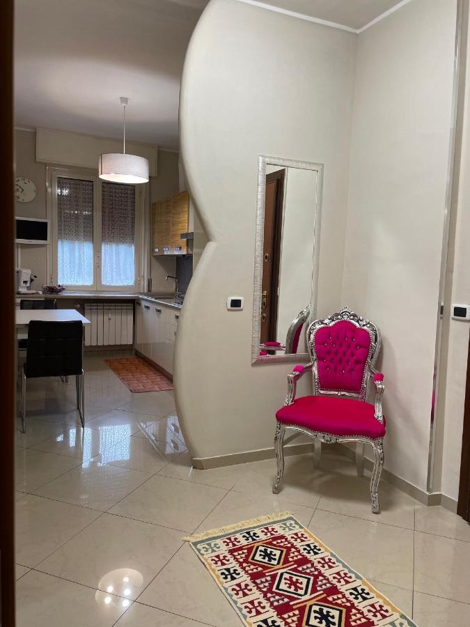 Casamagnolia Apartment Чернуско сул Навильо Екстериор снимка